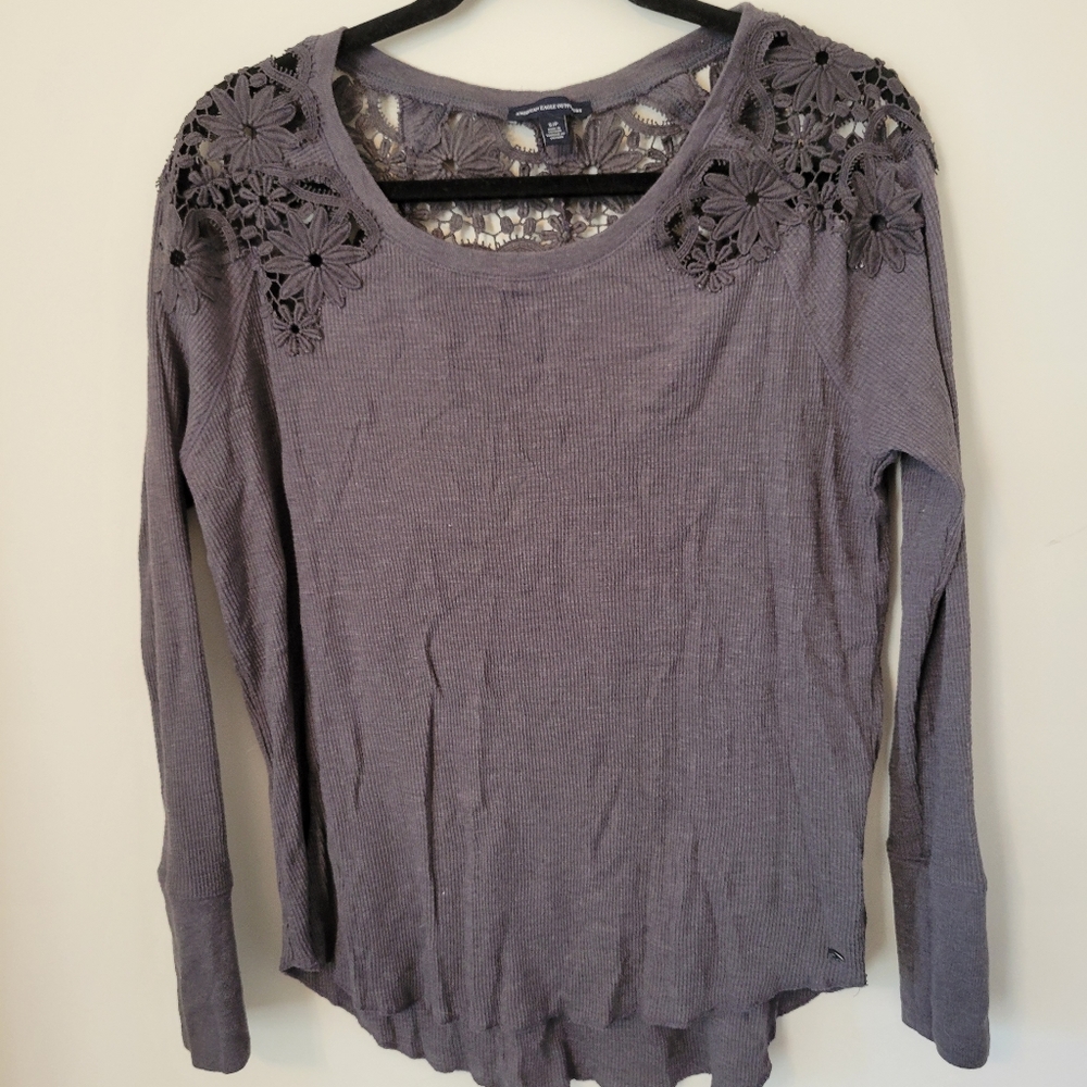 American Eagle Gray Lace Henley